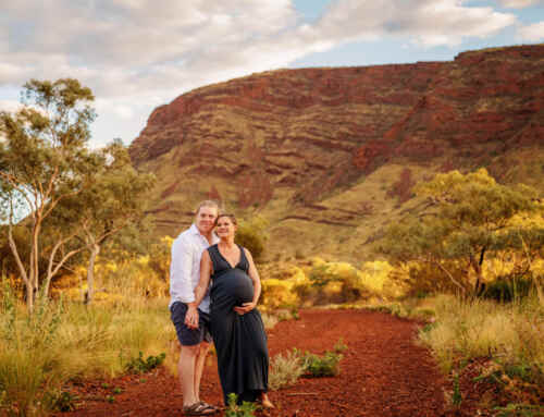 Remi´s Baby! Avril and Ryan having maternity shoots in the Pilbara, Western Australia, Mt. Nameless