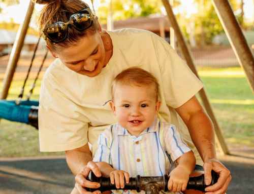 Jundi´s 1st birthday cake smash at Lions Park in Tom Price, WA, Pilbara